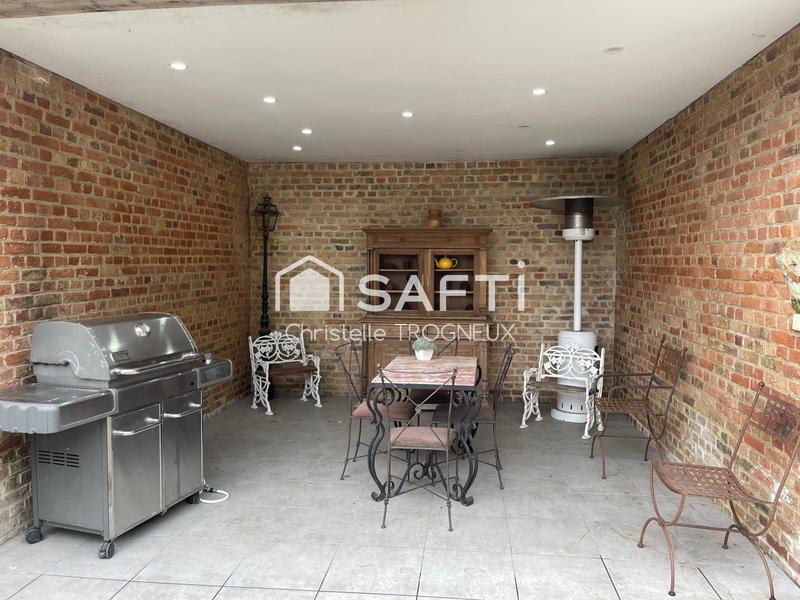 Maison - 200 m² - 5 pièces