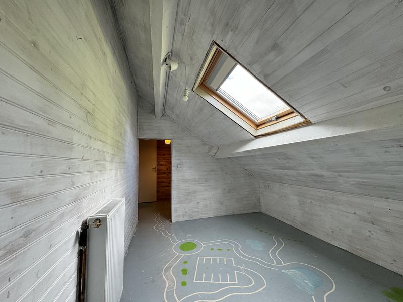 Maison - 170 m² - 10 pièces