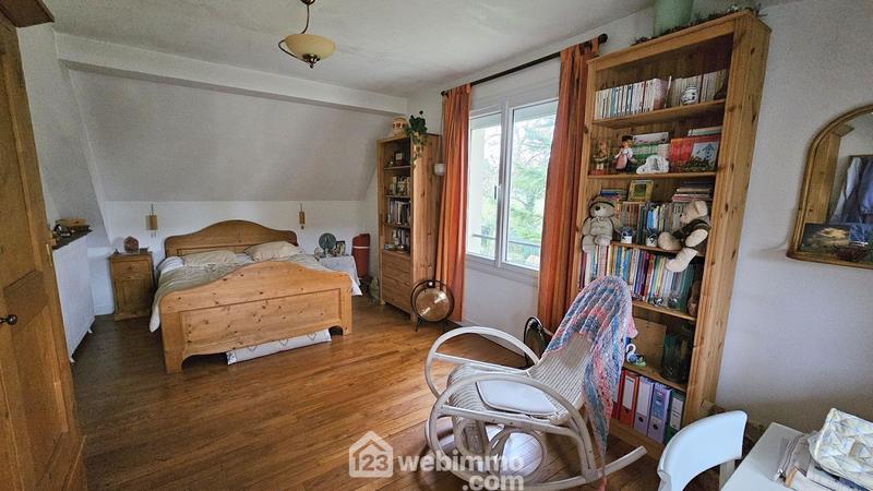 Maison - 122 m² - 5 pièces