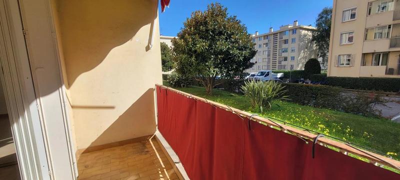 Appartement - 67 m² - 4 pièces