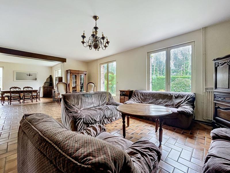 Maison - 136 m² - 6 pièces