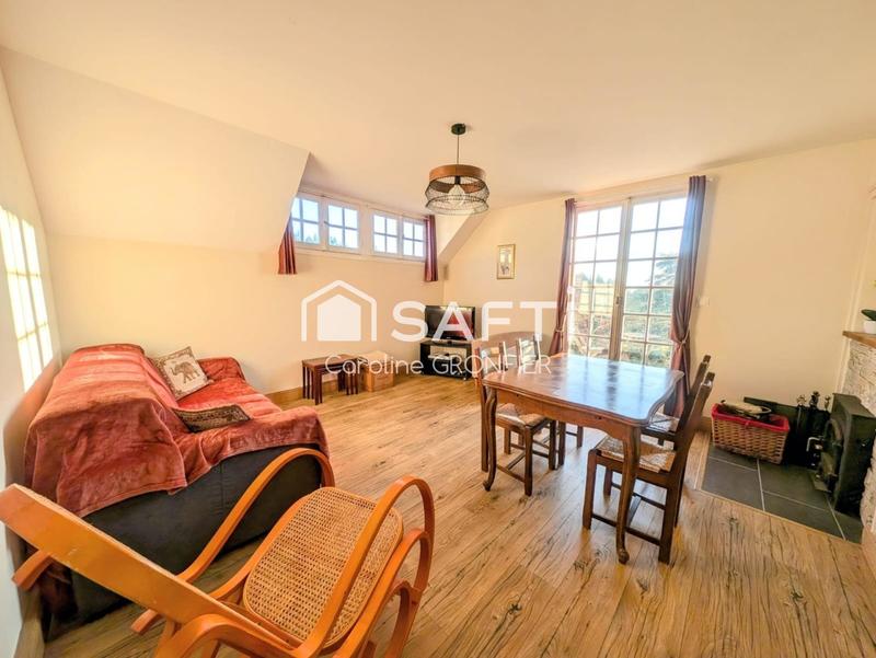 Maison - 323 m² - 11 pièces