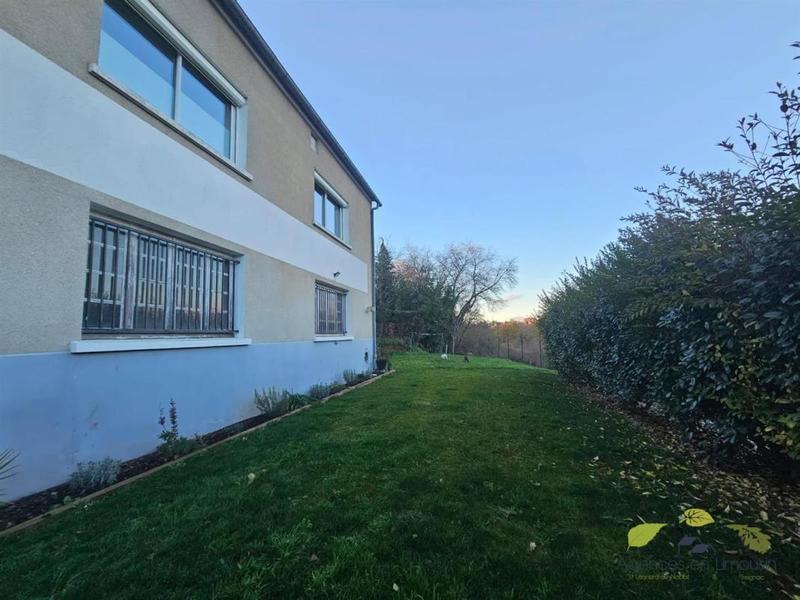 Maison - 180 m² - 7 pièces