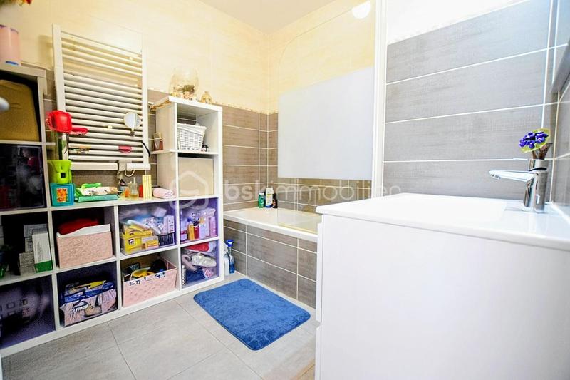 Appartement - 63 m² - 3 pièces