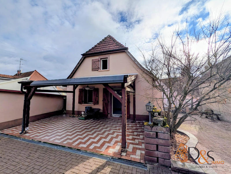 Maison - 90 m² - 4 pièces