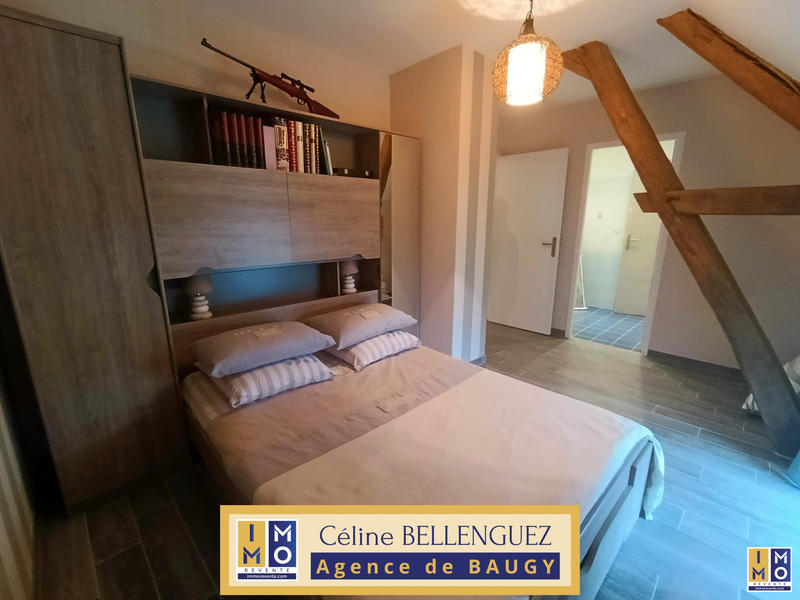 Maison - 238 m² - 8 pièces