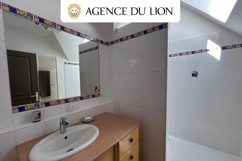 Maison - 182 m² - 6 pièces