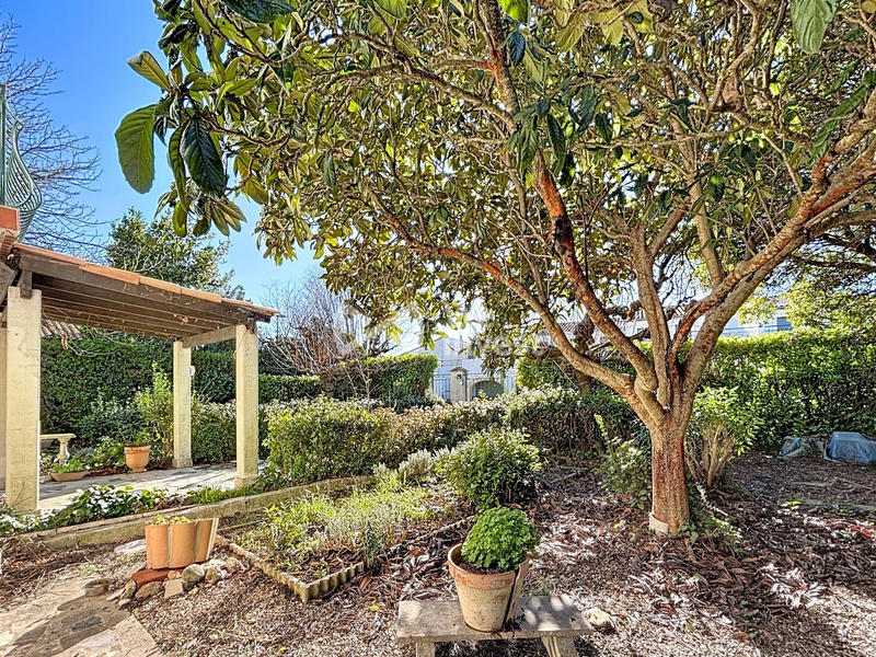 Maison ancienne - 169 m² - 6 pièces