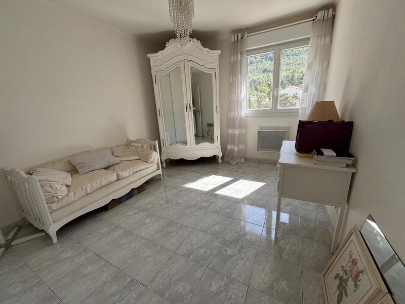 Villa - 123 m² - 4 pièces