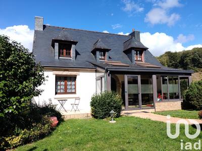 Maison - 136 m² - 6 pièces