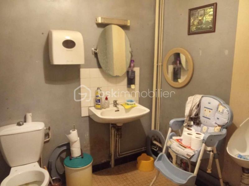 Maison - 212 m² - 5 pièces