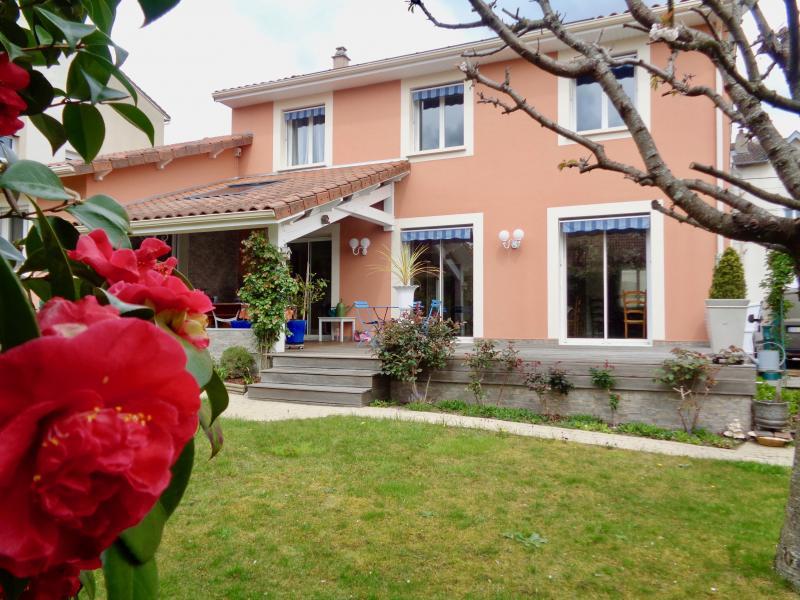 Maison - 183 m² - 6 pièces