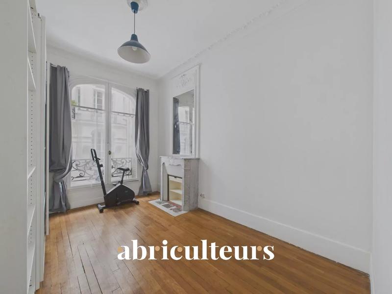 Appartement - 105 m² - 5 pièces