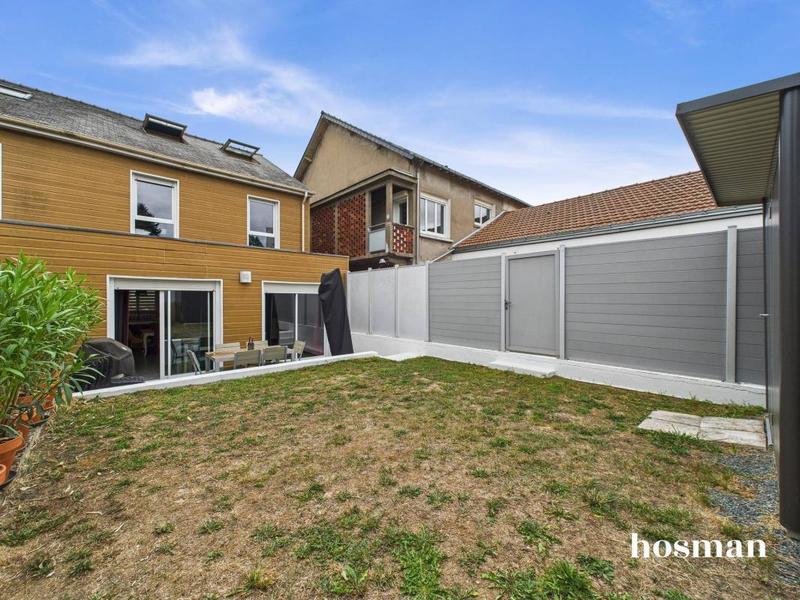 Maison - 109 m² - 5 pièces