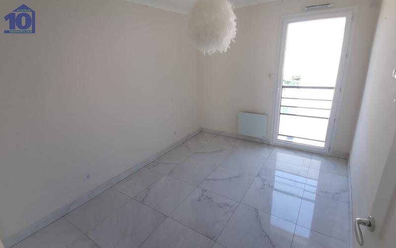 Appartement sur toit - 57 m² - 3 pièces