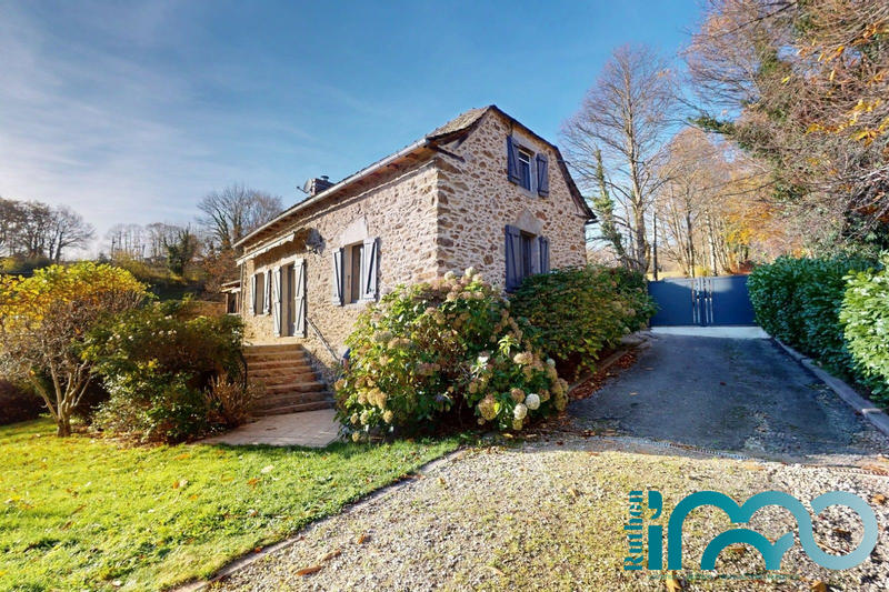 Maison ancienne - 145 m² - 6 pièces