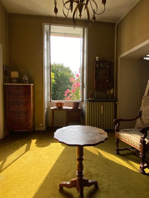 Maison - 600 m² - 18 pièces