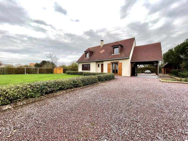 Maison traditionnelle - 123 m² - 6 pièces