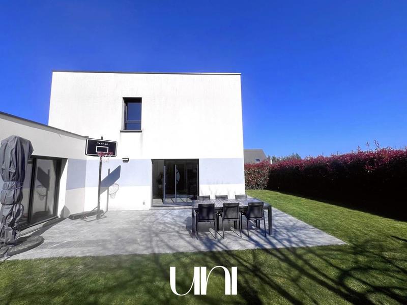 Maison - 128 m² - 5 pièces