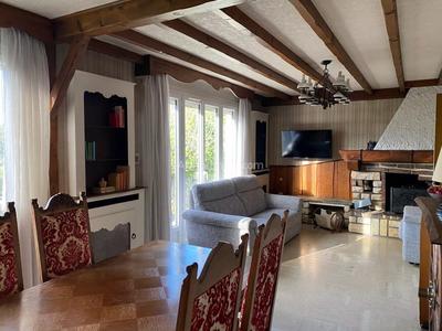 Maison - 133 m² - 5 pièces