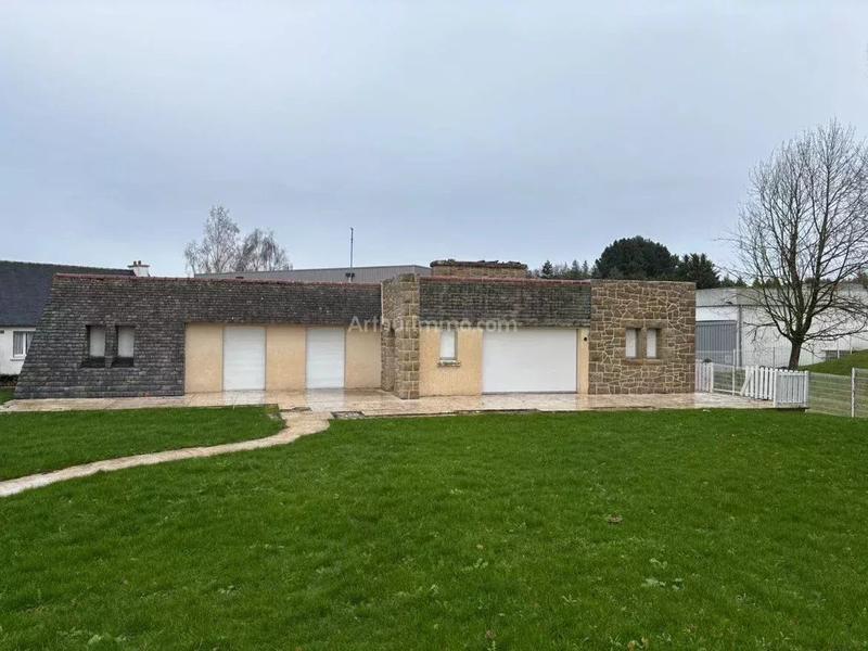 Maison - 161 m² - 7 pièces