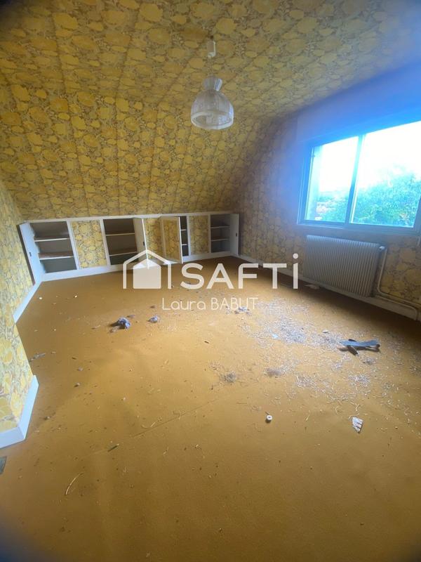 Maison - 181 m² - 6 pièces