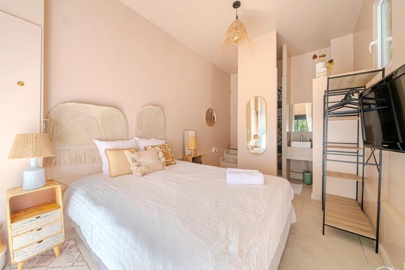 Maison - 169 m² - 6 pièces