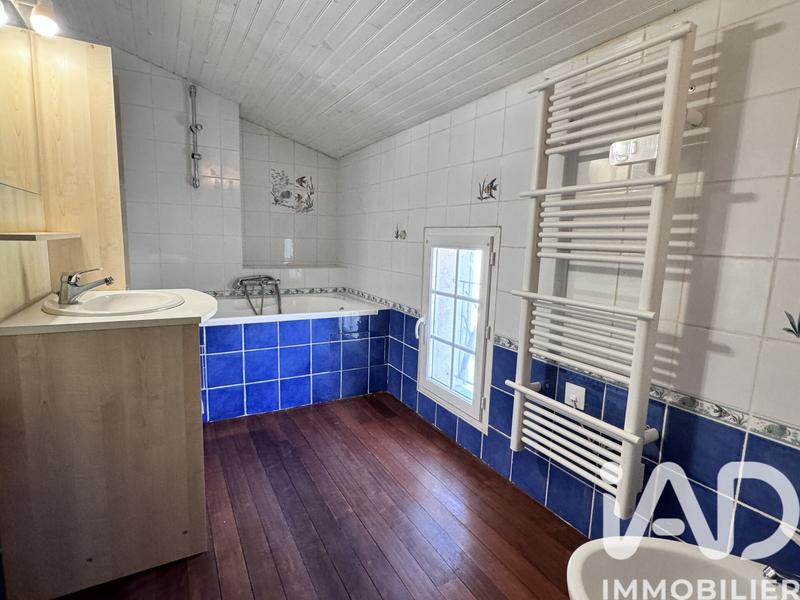 Maison - 178 m² - 7 pièces