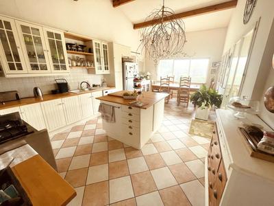 Maison - 180 m² - 6 pièces