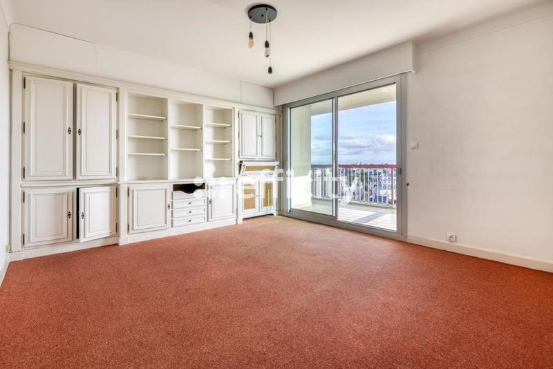 Appartement - 157 m² - 6 pièces