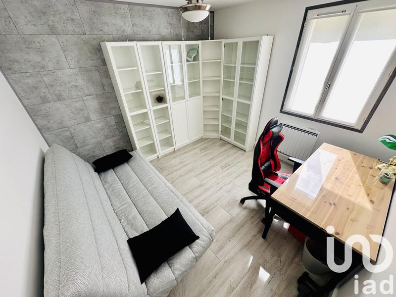 Maison - 122 m² - 7 pièces