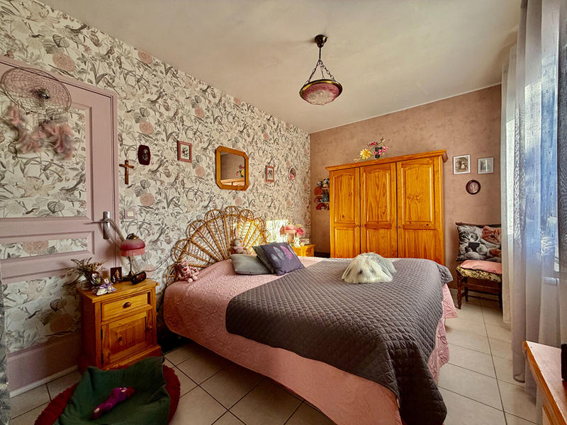 Maison - 90 m² - 5 pièces