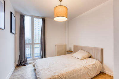 Appartement - 90 m² - 5 pièces