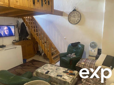 Appartement - 79 m² - 5 pièces