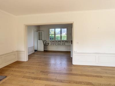 Maison - 193 m² - 6 pièces