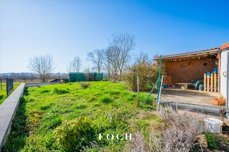 Appartement - 94 m² - 4 pièces