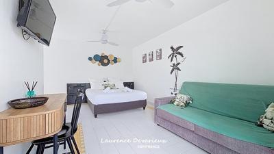 Studio - 25 m² - 1 pièce