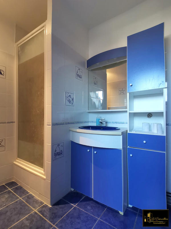 Maison - 192 m² - 9 pièces