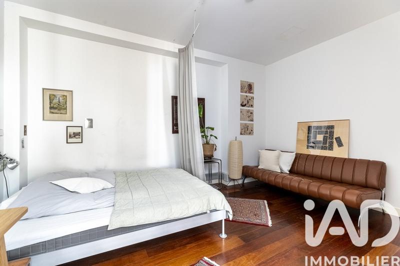 Loft - 196 m² - 5 pièces