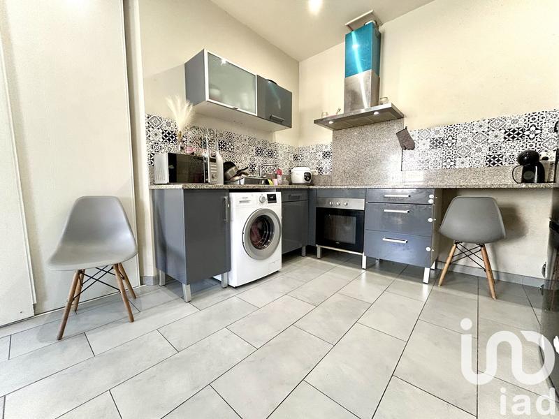 Appartement - 80 m² - 3 pièces
