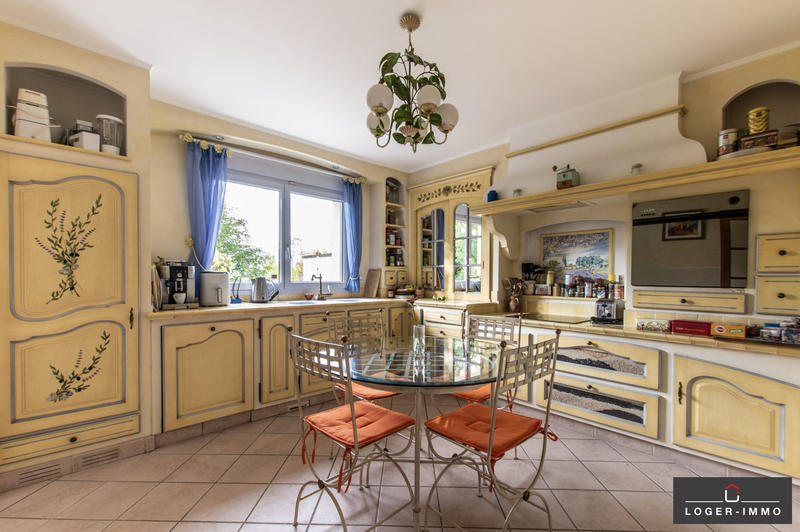 Maison traditionnelle - 129 m² - 5 pièces