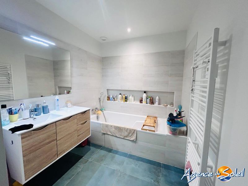 Maison - 82 m² - 4 pièces