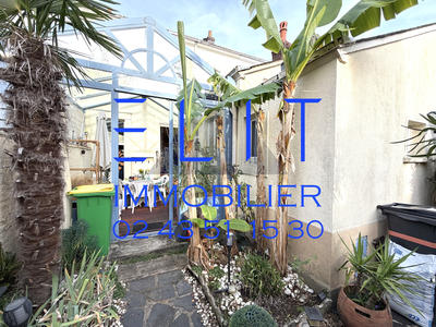 Maison - 94 m² - 4 pièces