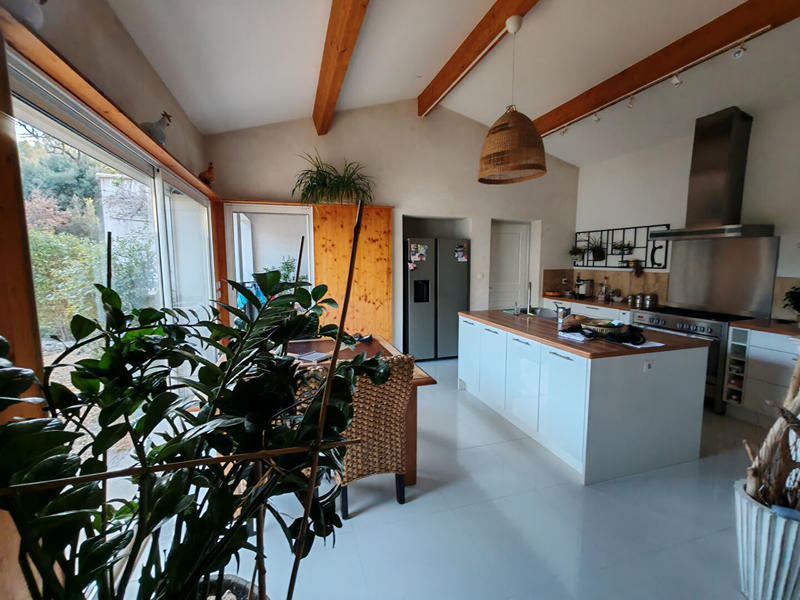 Maison - 179 m² - 5 pièces