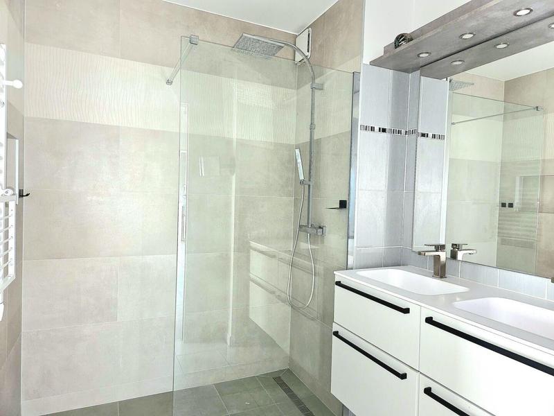 Appartement - 57 m² - 3 pièces