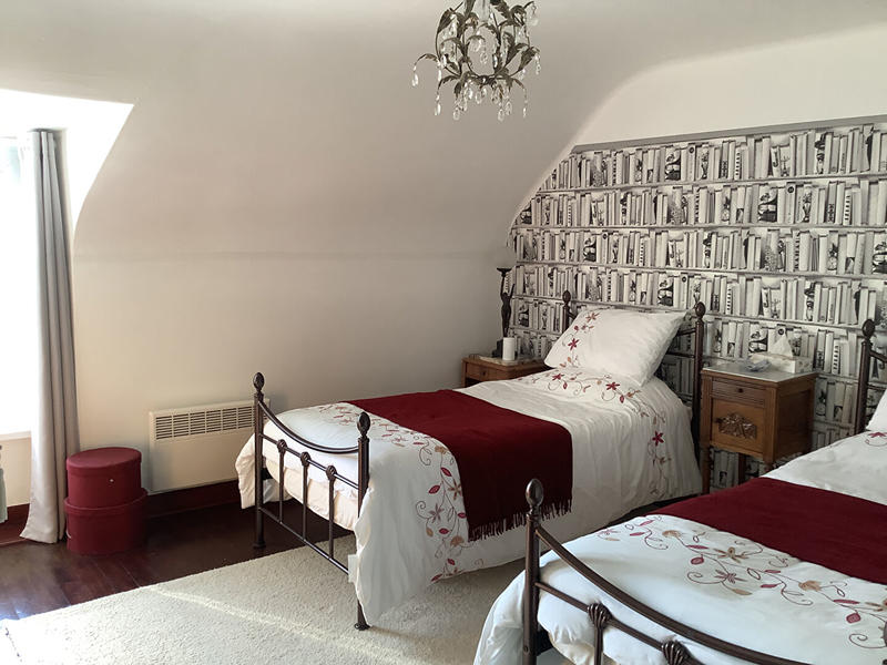 Maison - 146 m² - 6 pièces