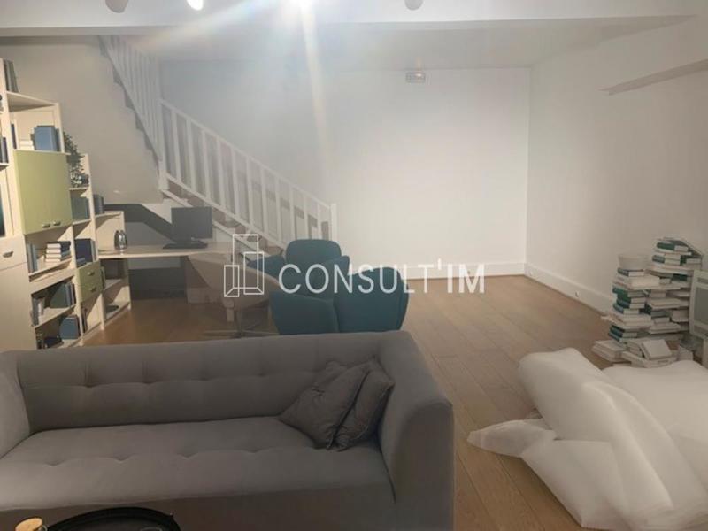 Local commercial - 104 m²