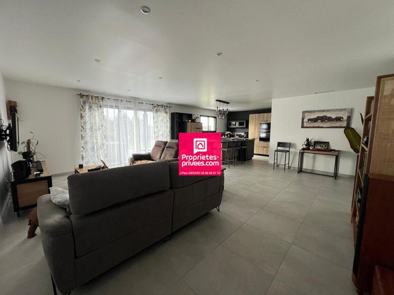 Maison - 144 m² - 4 pièces