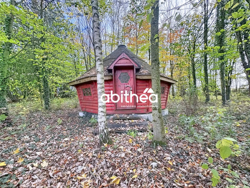 Propriété - 451 m² - 12 pièces