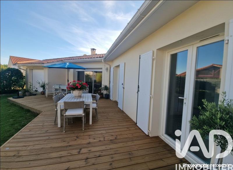 Maison - 102 m² - 4 pièces
